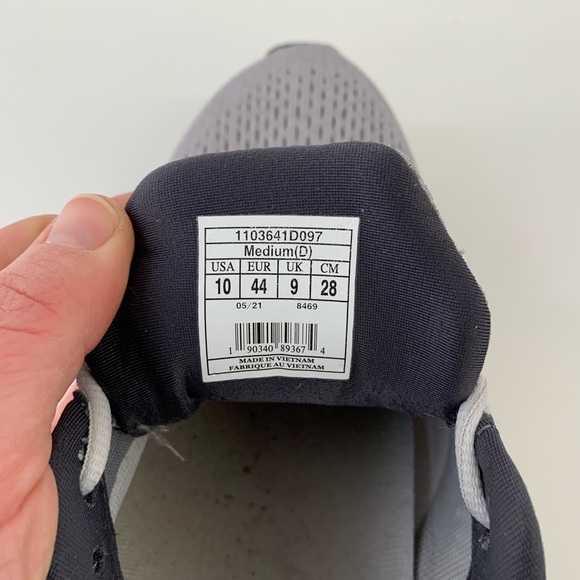 Brooks Gray Running Sneaker Trace New - Picture 4 of 4